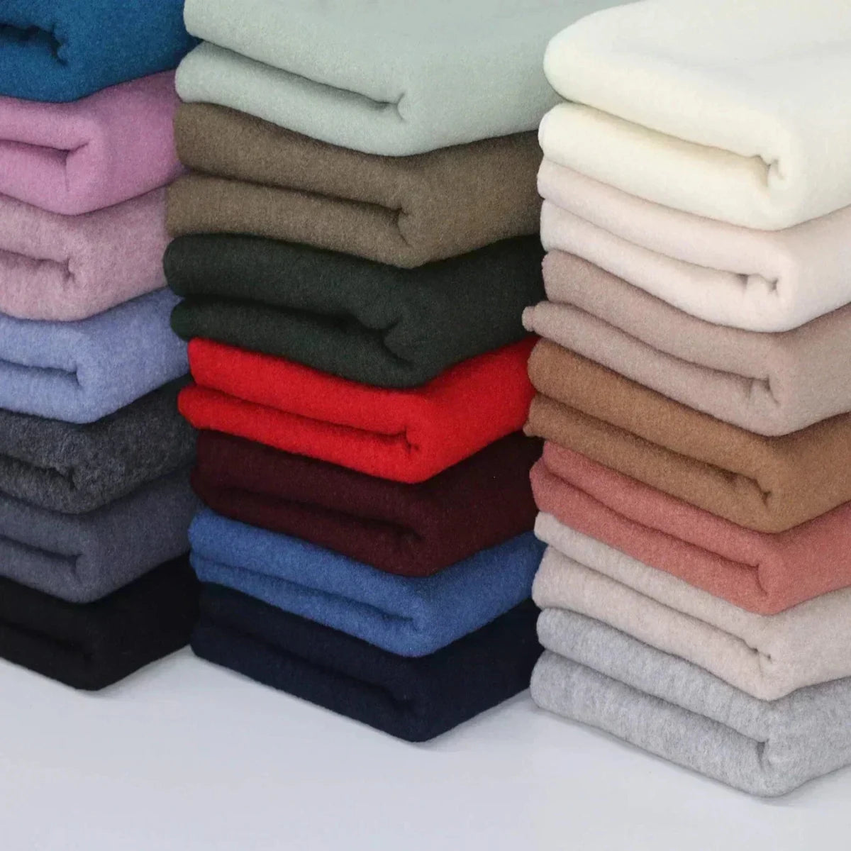 Boiled Wool Petrol Blue - Lametru.ro